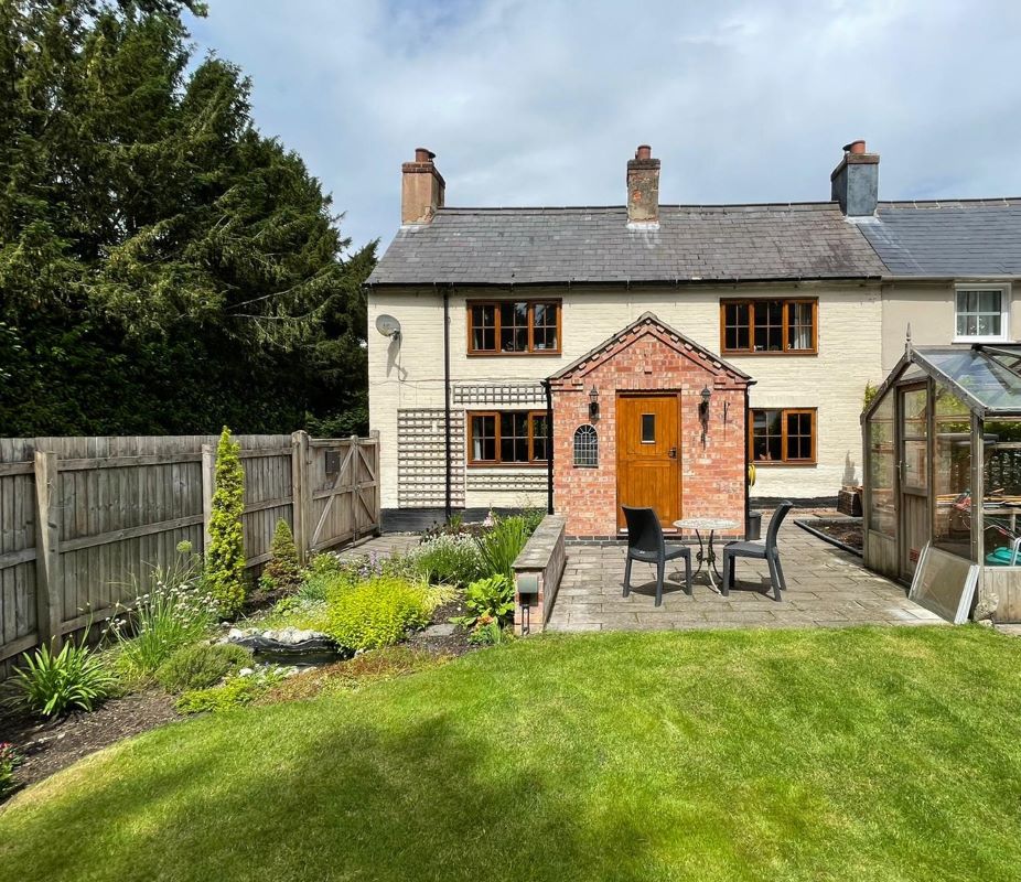 Pheasant Cottage, Newark Road, Caunton, Nottinghamshire, NG23 6AE