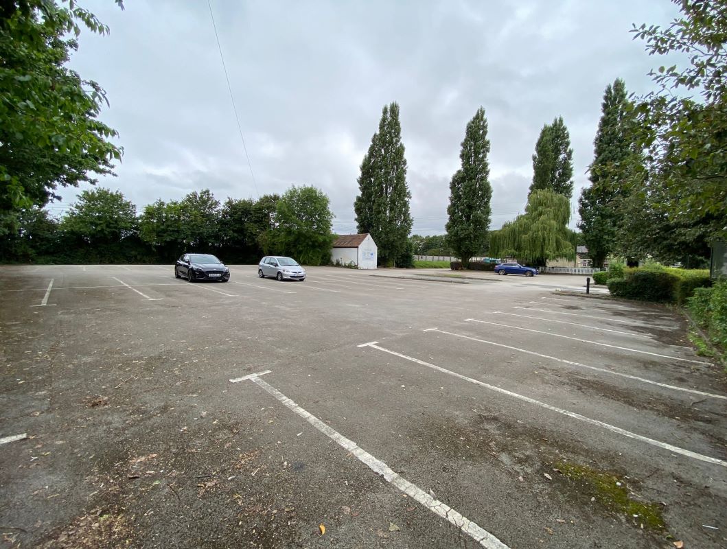 The Ferry Boat Inn, Riverside, Stoke Bardolph, Burton Joyce, Nottingham, NG14 5HX