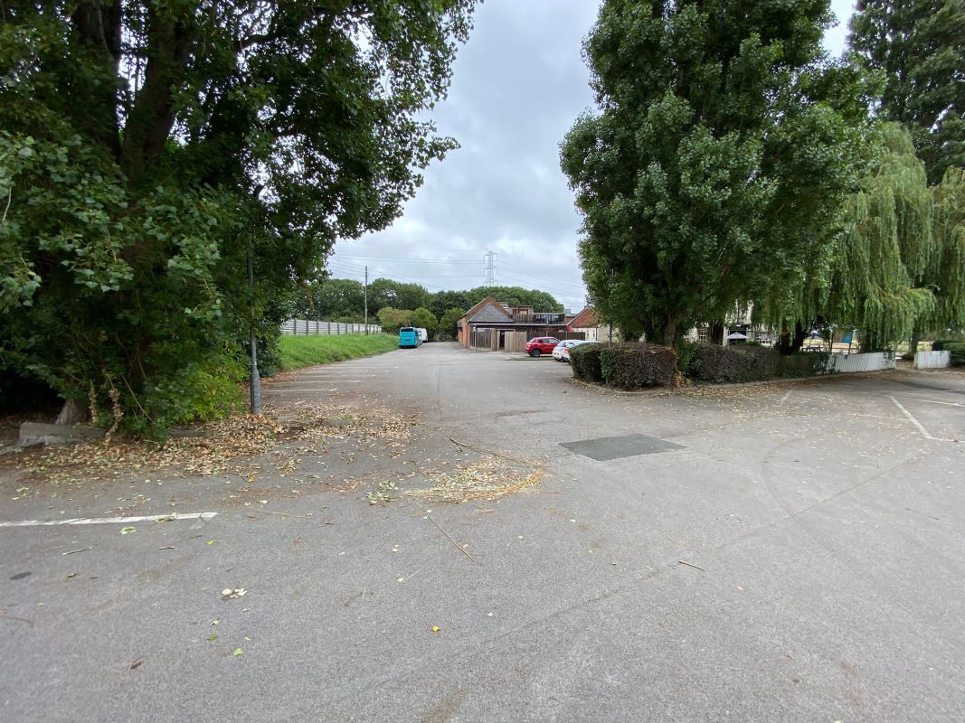 The Ferry Boat Inn, Riverside, Stoke Bardolph, Burton Joyce, Nottingham, NG14 5HX