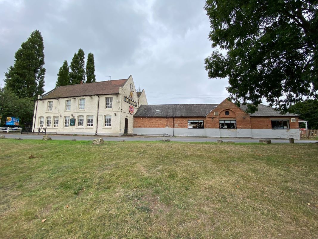 Lot The Ferry Boat Inn, Riverside, Stoke Bardolph, Burton Joyce