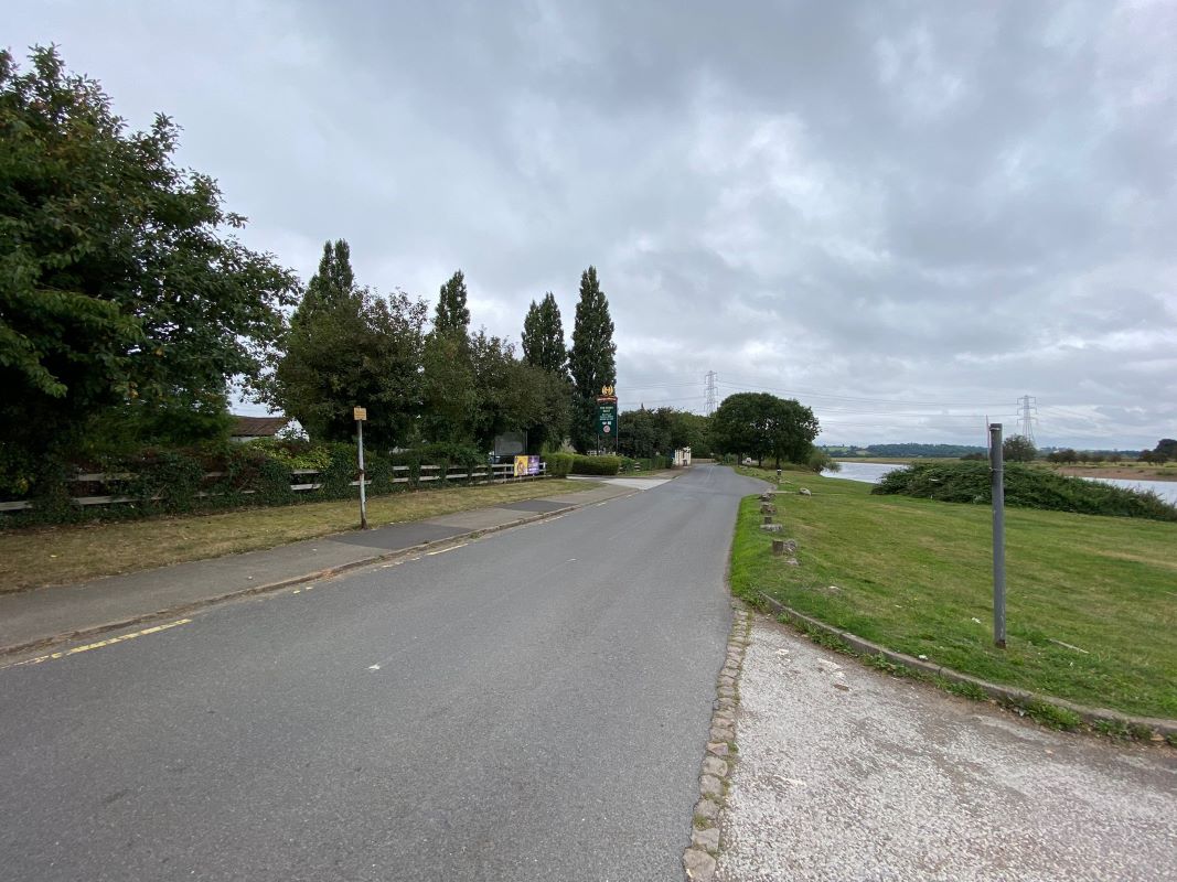 The Ferry Boat Inn, Riverside, Stoke Bardolph, Burton Joyce, Nottingham, NG14 5HX