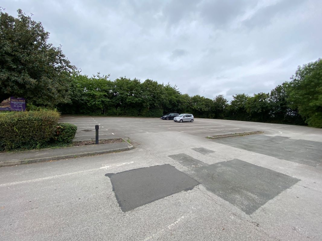 The Ferry Boat Inn, Riverside, Stoke Bardolph, Burton Joyce, Nottingham, NG14 5HX