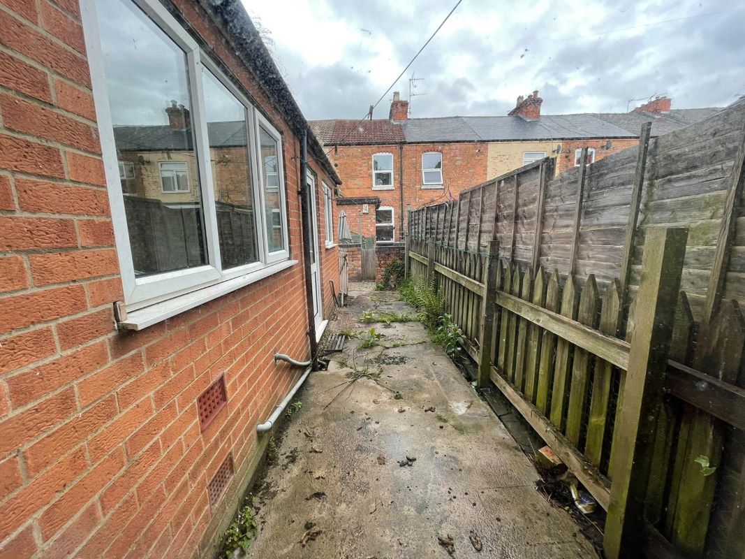 13 Festus Street, Netherfield, Nottingham, NG4 2LN