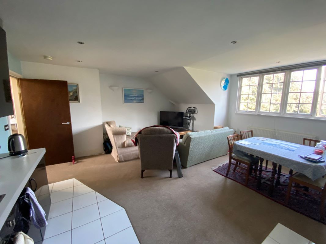 Apartment 4, 14A Magdala Road, Mapperley Park, Nottingham, NG3 5DF
