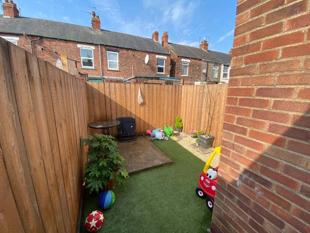 64 Essex Street, Hull, HU4 6PR