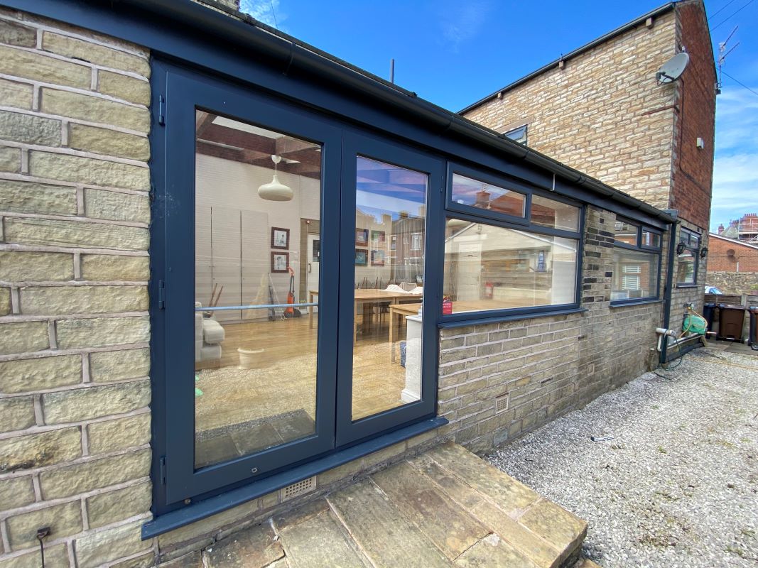 Oak House & Oak Cottage, Beal Lane, Shaw, Oldham, OL2 8PB