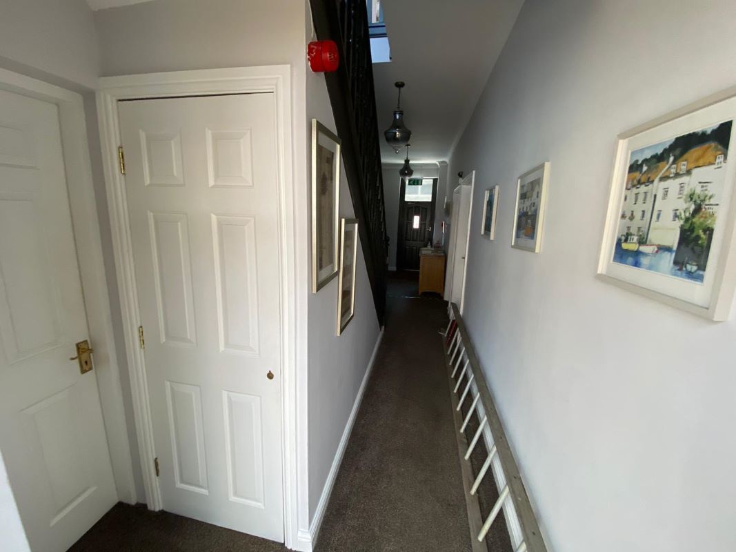 Oak House & Oak Cottage, Beal Lane, Shaw, Oldham, OL2 8PB