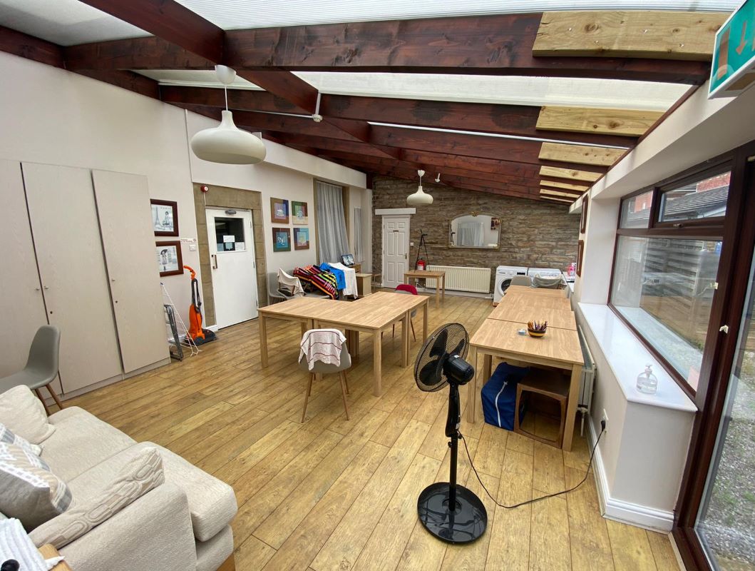 Oak House & Oak Cottage, Beal Lane, Shaw, Oldham, OL2 8PB