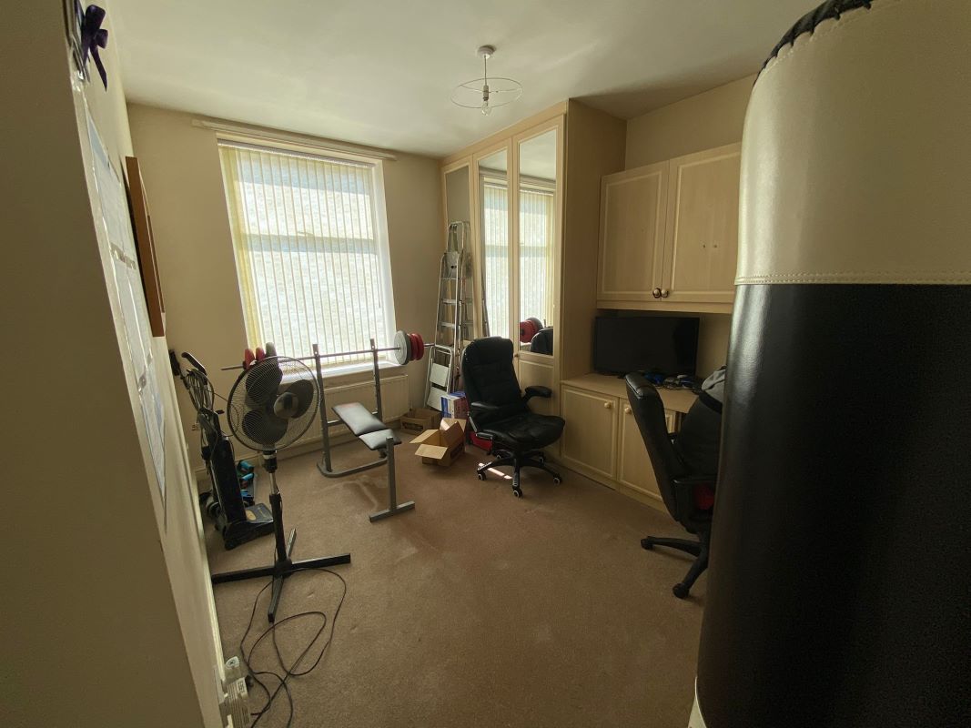 Oak House & Oak Cottage, Beal Lane, Shaw, Oldham, OL2 8PB