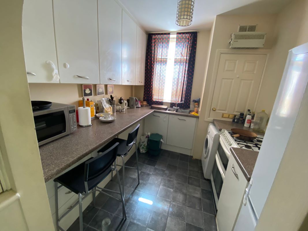 Oak House & Oak Cottage, Beal Lane, Shaw, Oldham, OL2 8PB