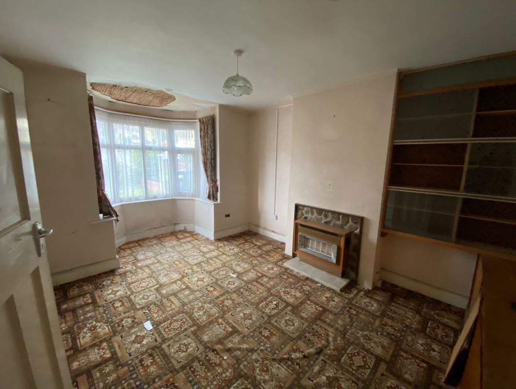 185 Tessall Lane, Birmingham, West Midlands, B31 5ED