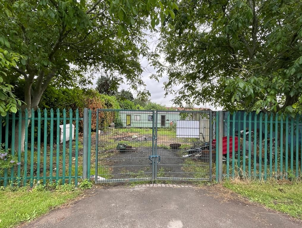 Land adjacent to The Bungalow, Moor Lane, East Stoke, Newark, NG23 5QD