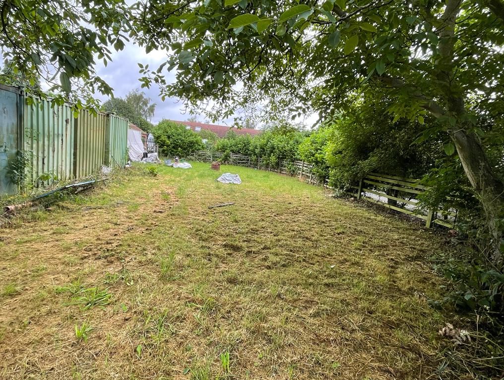 Land adjacent to The Bungalow, Moor Lane, East Stoke, Newark, NG23 5QD