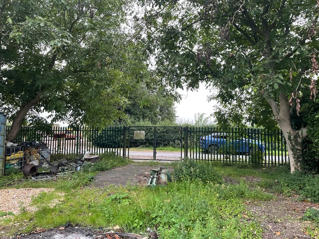 Land adjacent to The Bungalow, Moor Lane, East Stoke, Newark, NG23 5QD