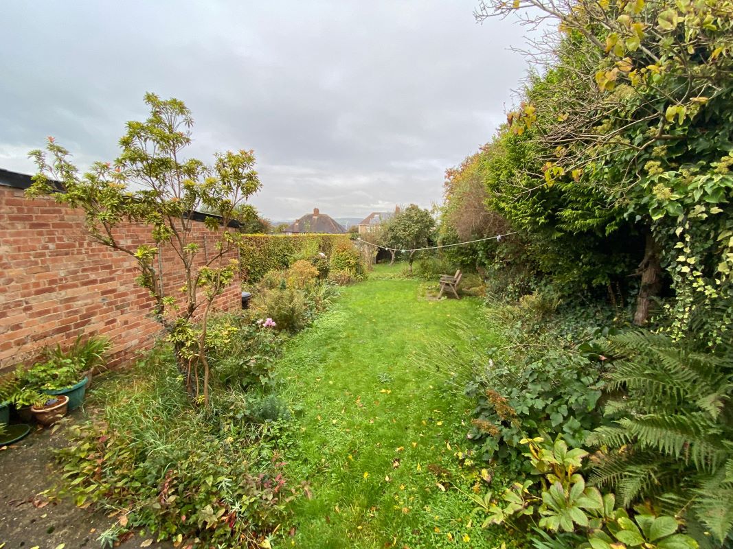 28 Paxton Road, Chesterfield, Derbyshire, S41 0TN