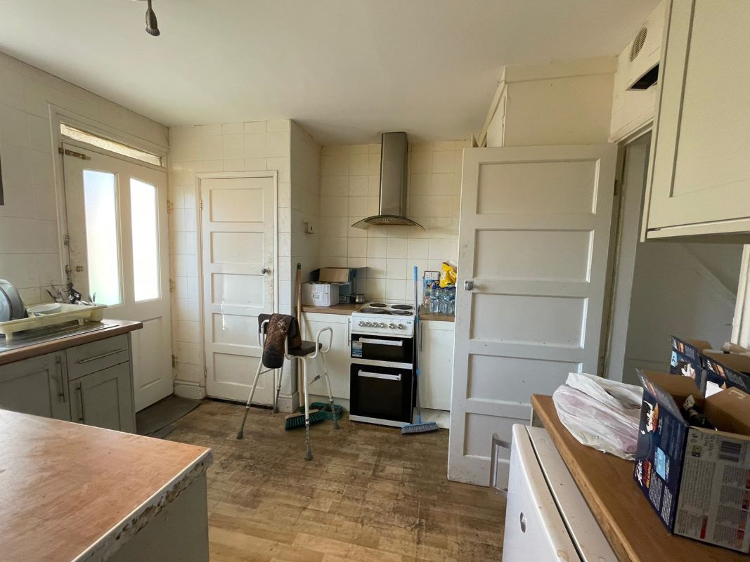 12 Failsworth Close, Clifton, Nottingham, NG11 8FQ