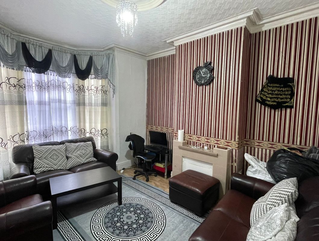 250 Alfreton Road, Nottingham, NG7 5LS