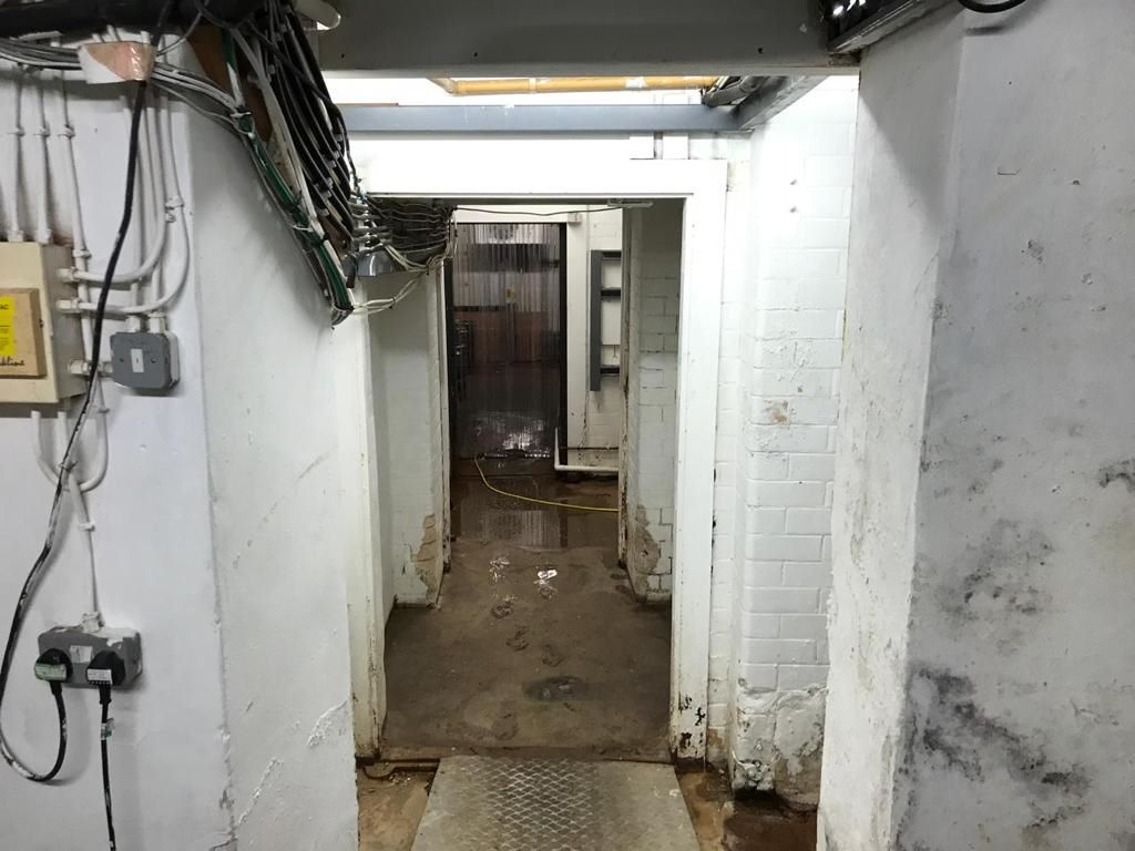 1 Market Place, Mansfield, Nottinghamshire, NG18 1HU