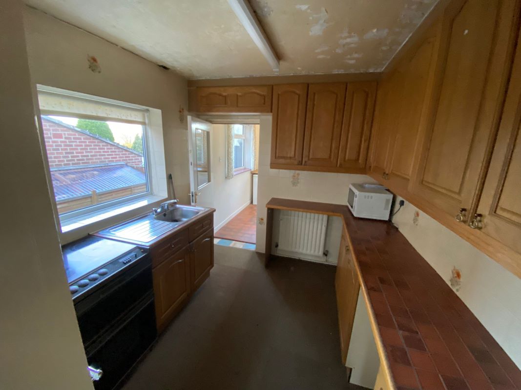 28 Paxton Road, Chesterfield, Derbyshire, S41 0TN