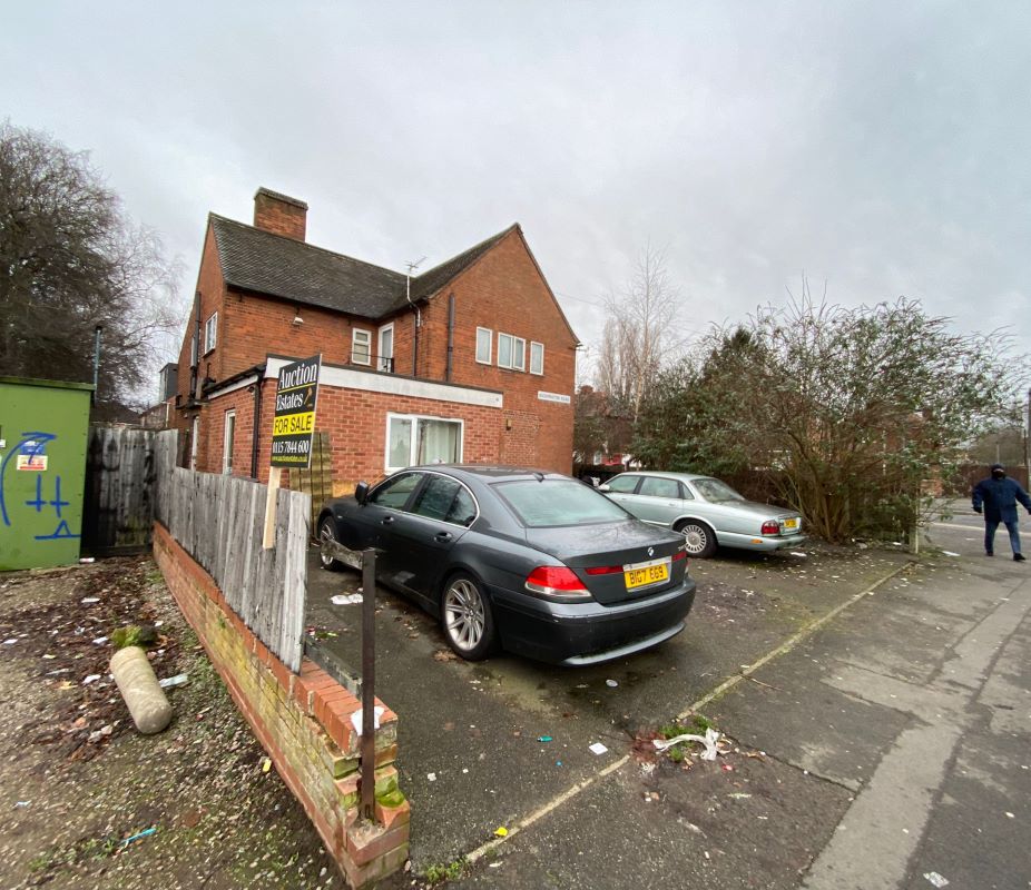 17 Medina Road, Leicester, LE3 9AY