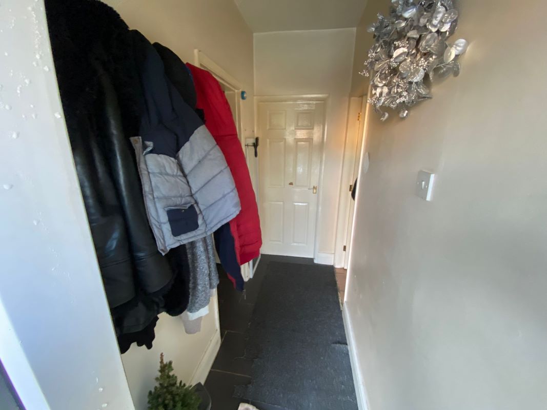 17 Medina Road, Leicester, LE3 9AY