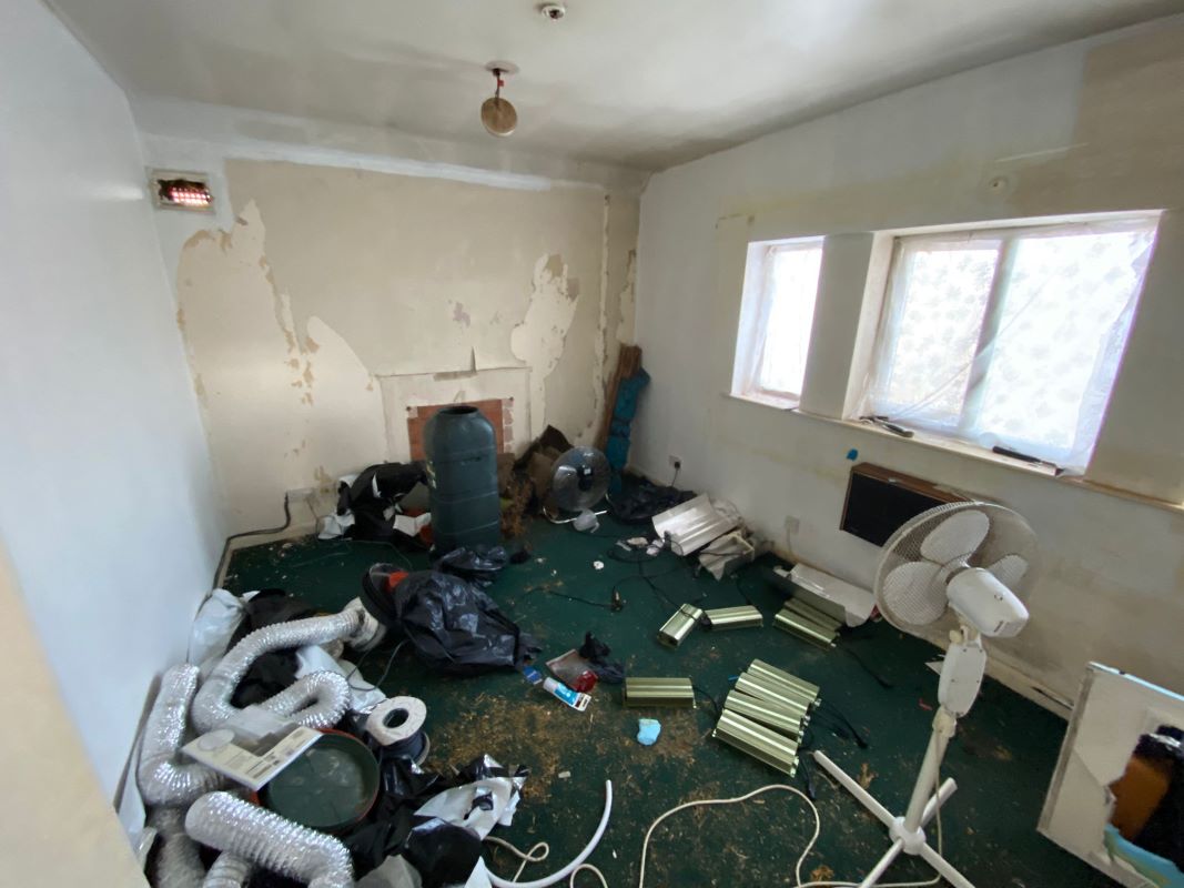 17 Medina Road, Leicester, LE3 9AY