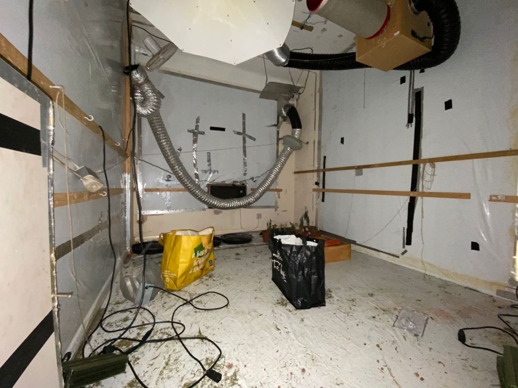 17 Medina Road, Leicester, LE3 9AY