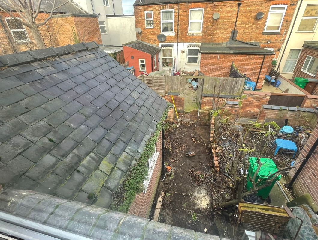 26 Brixton Road, Nottingham, NG7 3FG