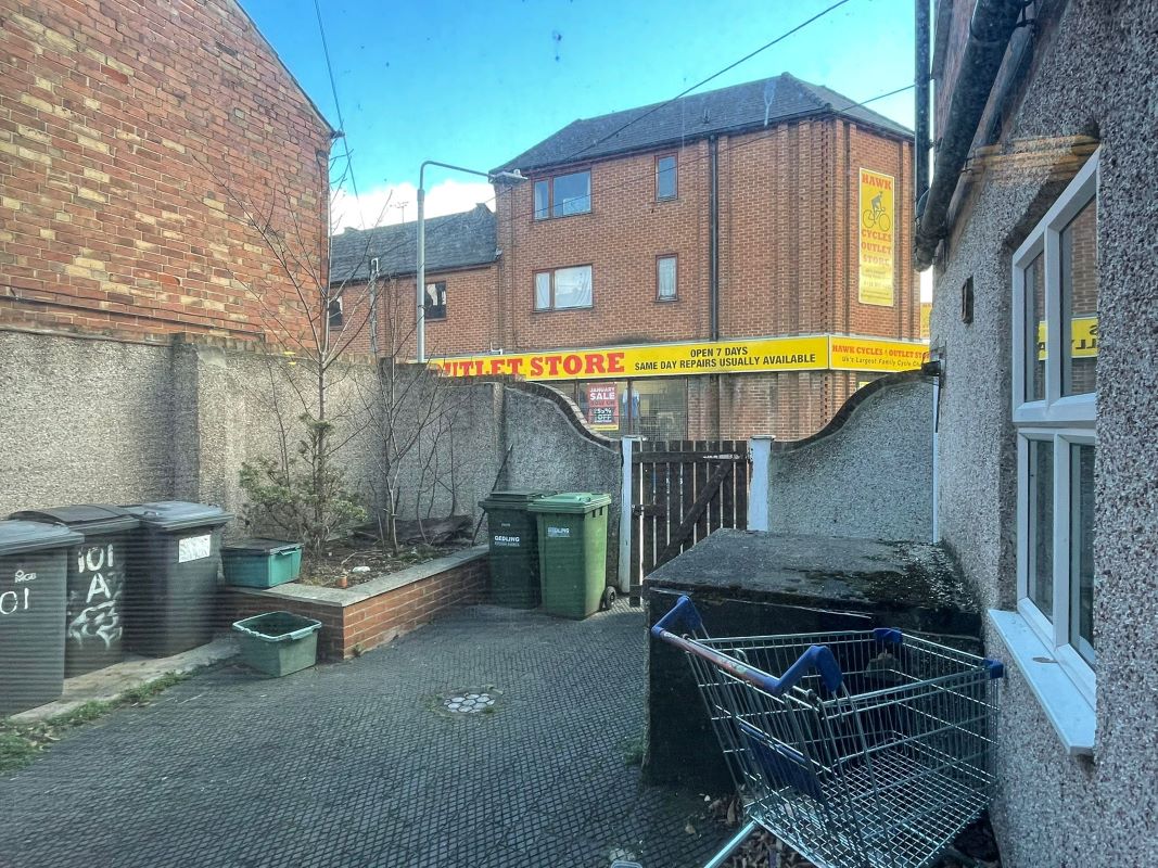 101, 101A & 103 Victoria Road, Netherfield, Nottingham, NG4 2NN