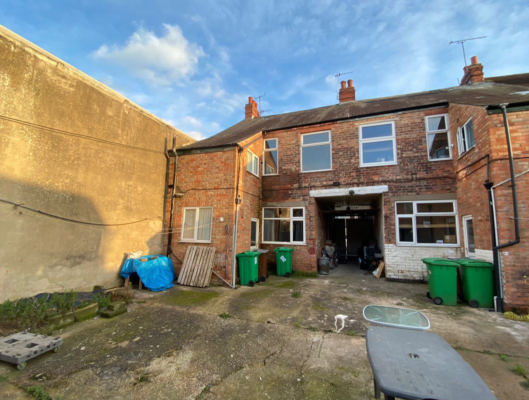 35 The Wells Road, Nottingham, NG3 3AP