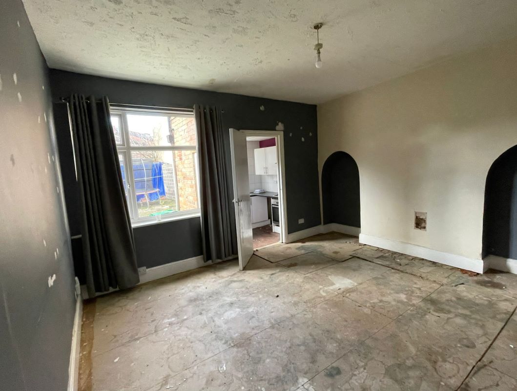 35 The Wells Road, Nottingham, NG3 3AP