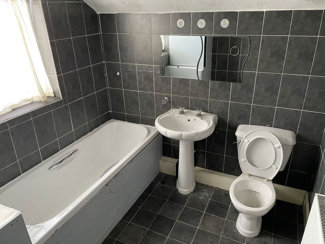 35 The Wells Road, Nottingham, NG3 3AP