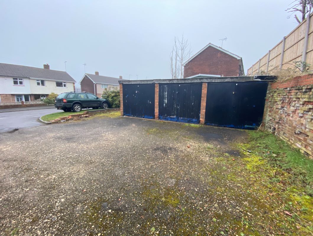 5 Garages & 2 parking spaces at Hardwick Avenue, Rainworth, Mansfield, NG21 0EA