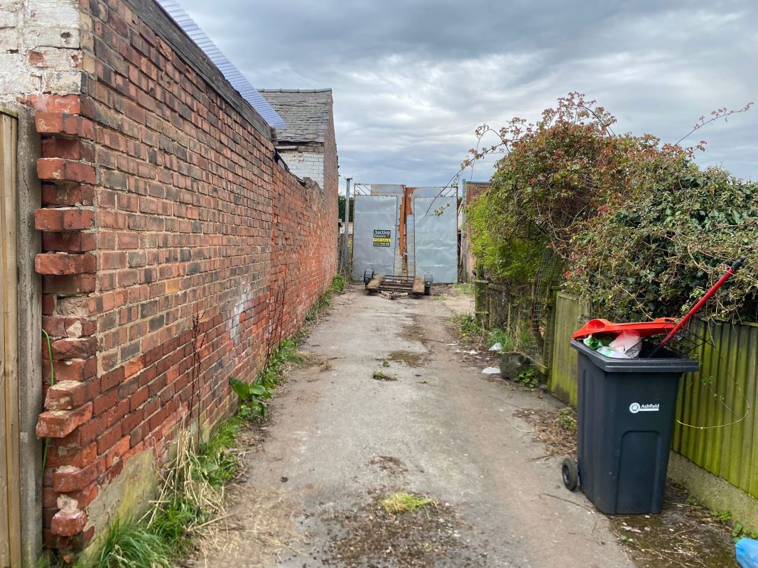 Commercial Land to rear of 11, Sampson Street, Annesley Woodhouse, Nottingham, NG17 9HT