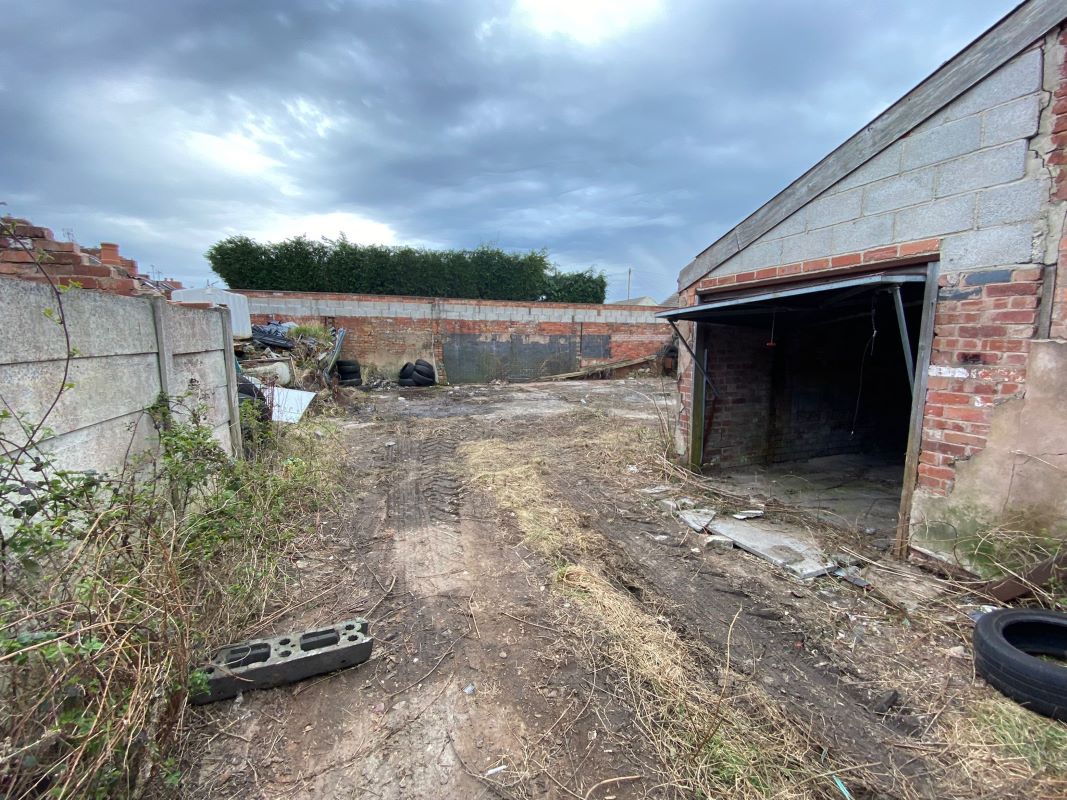 Commercial Land to rear of 11, Sampson Street, Annesley Woodhouse, Nottingham, NG17 9HT