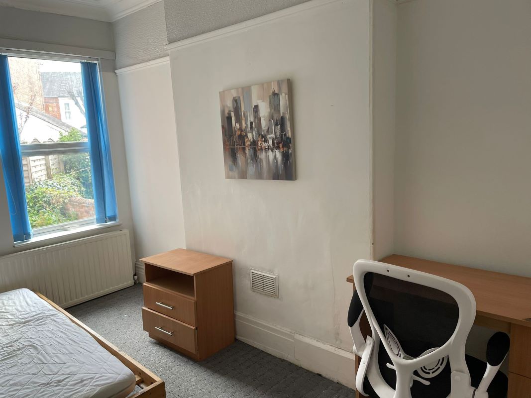 28 Trent Boulevard, West Bridgford, Nottingham, NG2 5BA