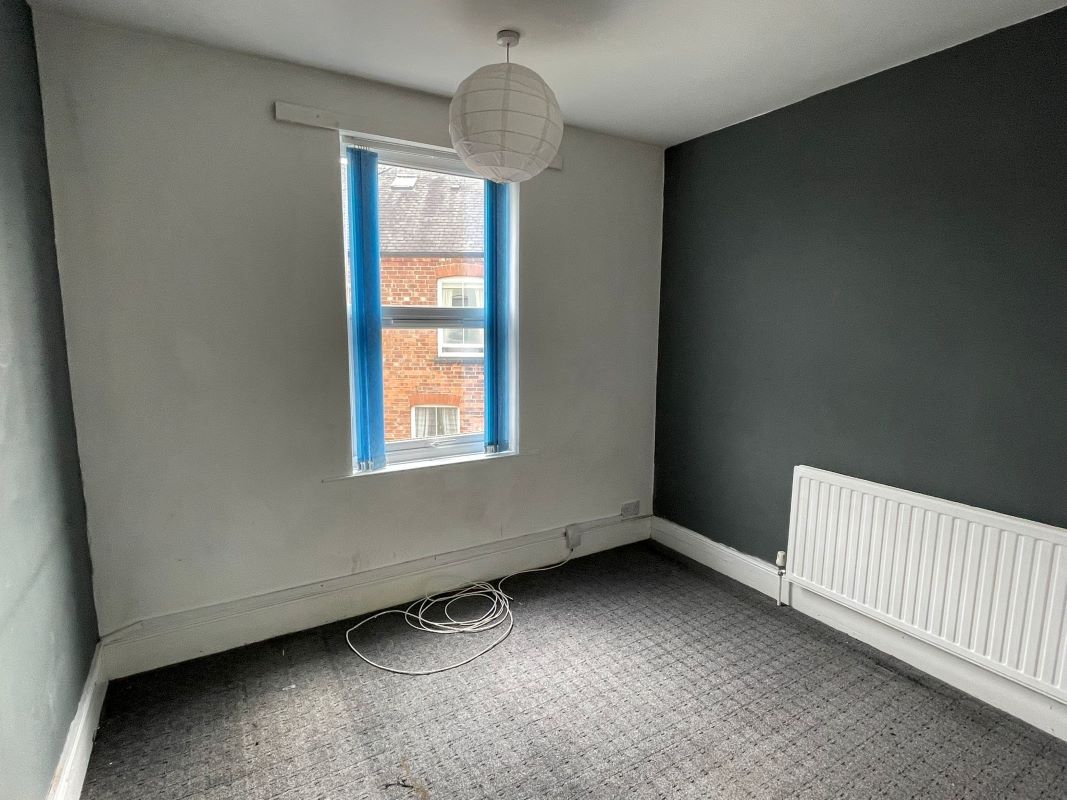 28 Trent Boulevard, West Bridgford, Nottingham, NG2 5BA