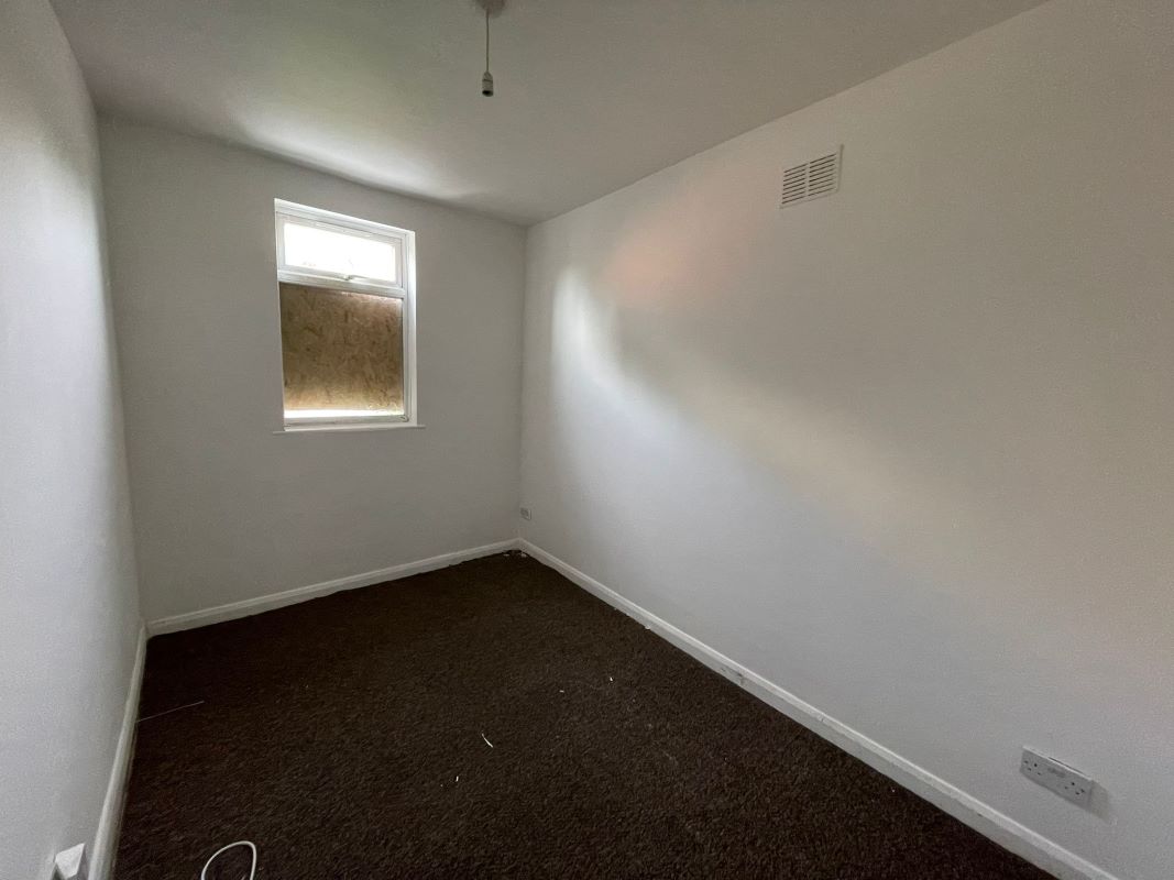 1 Station Terrace, Hucknall, Nottingham, NG15 7TQ