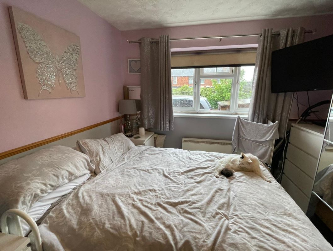 51 Vernon Park Drive, Basford, Nottingham, NG6 0AF