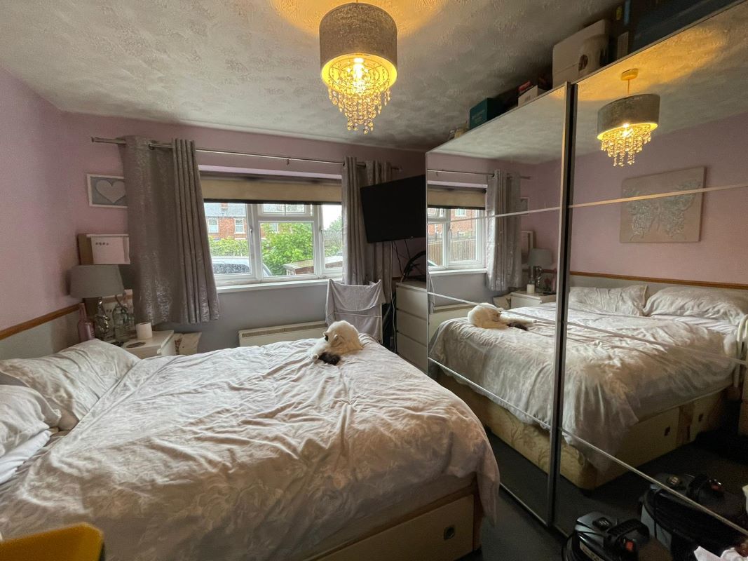 51 Vernon Park Drive, Basford, Nottingham, NG6 0AF