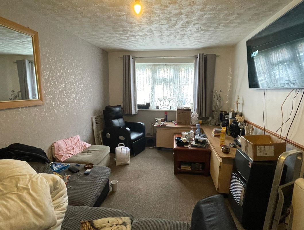 51 Vernon Park Drive, Basford, Nottingham, NG6 0AF