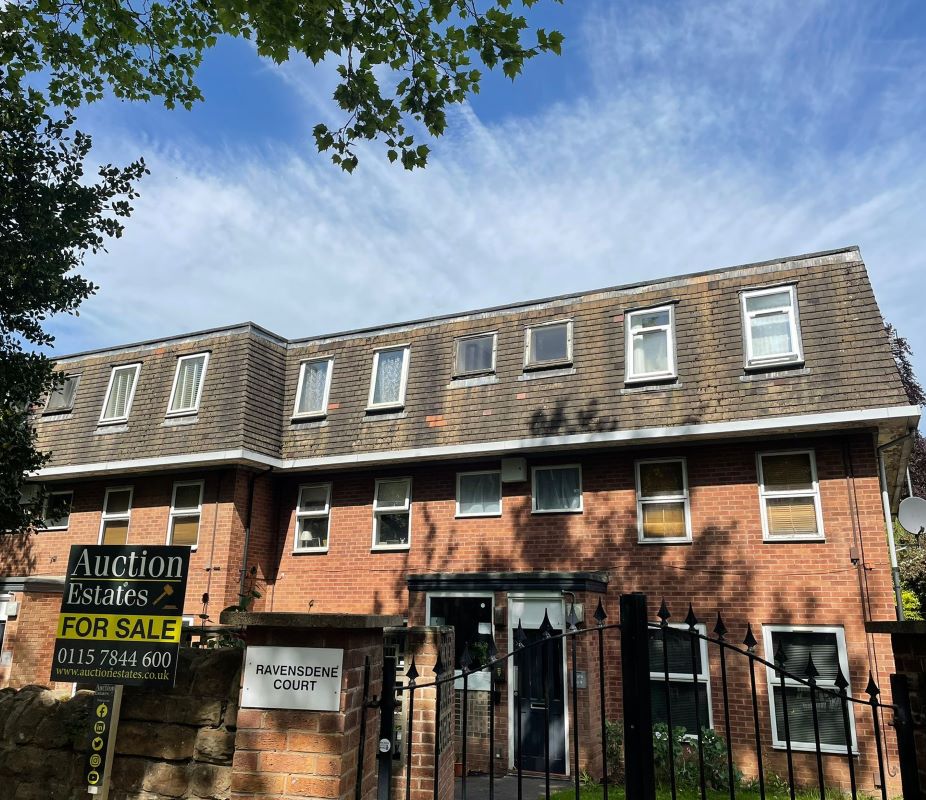 Flat 18 Ravensdene Court, Lucknow Road, Nottingham, NG3 5EE