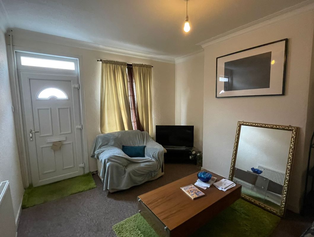 32 Rosetta Road, Nottingham, NG7 7GX