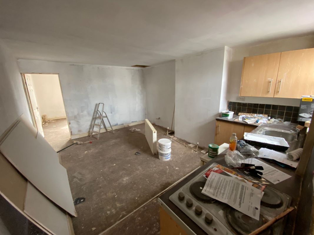 103 & 103A Lowmoor Road, Kirkby-in-Ashfield, Nottingham, NG17 7BH