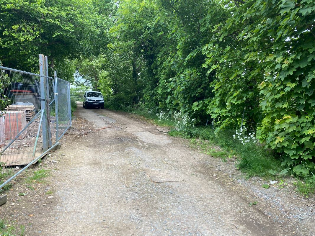 Land adjacent to The Courtyard, Gaulby Lane, Stoughton, Leicester, LE2 2FL