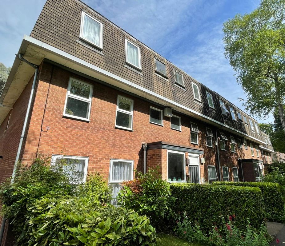 Flat 18 Ravensdene Court, Lucknow Road, Nottingham, NG3 5EE