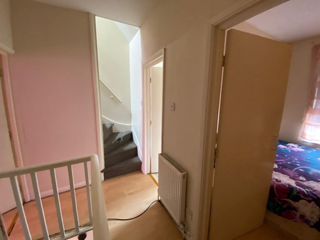 58 Cedar Road, Nottingham, NG7 6NS