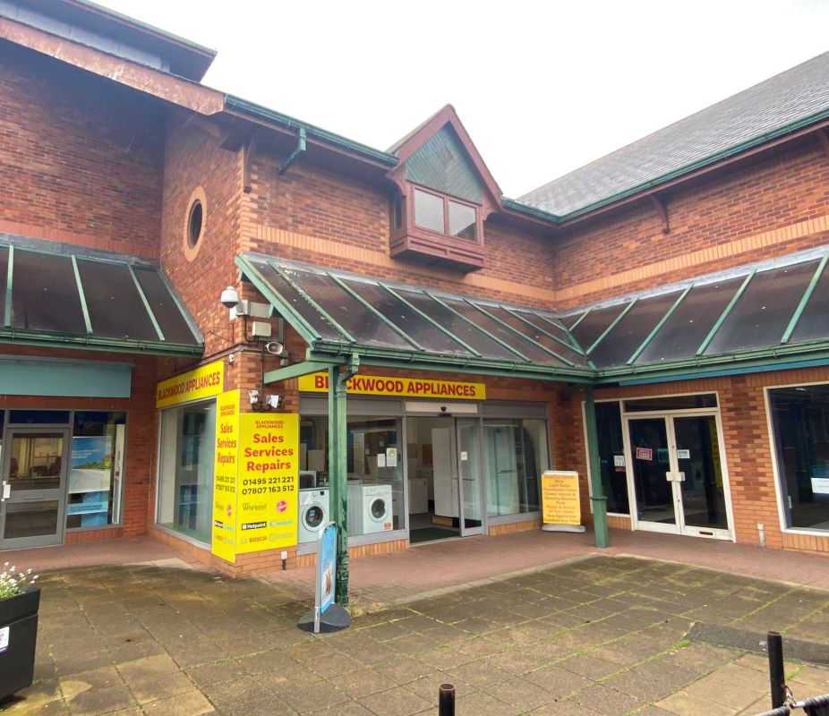 Unit 5, The Market Place Blackwood Shopping Centre, Blackwood, NP12 1AU