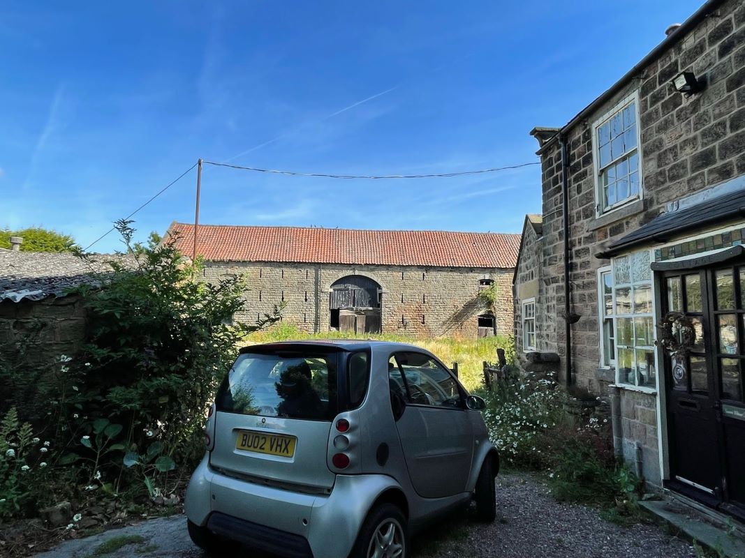 Sawn Moor Farm, Sawn Moor Road, Thurcroft, Rotherham, S66 9DZ