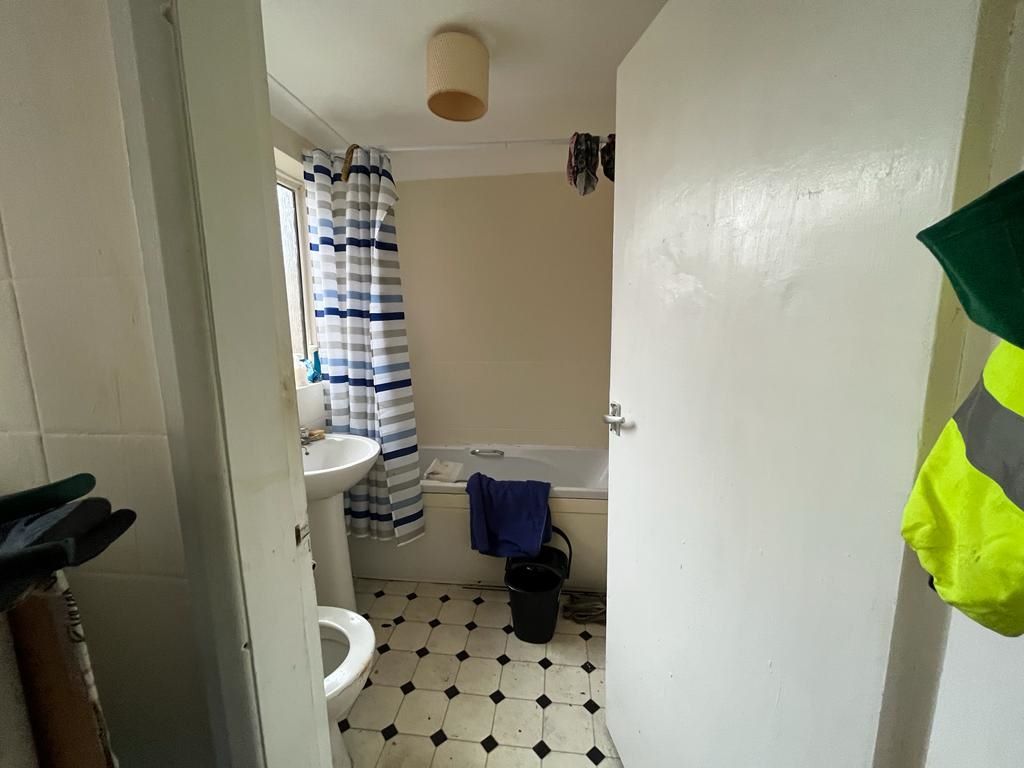 8 Saunders Street, Grimsby, DN31 2HP